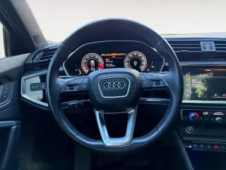Audi Q3 2022 AWD quattro S line Premium Plus 45 TFSI SUV de 4 puertas