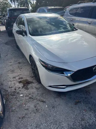 Mazda Mazda3 Sedán 2022 AWD Premium Plus Sedán de 4 puertas