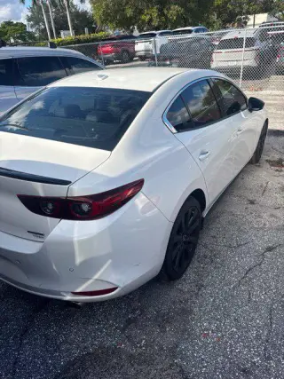 Mazda Mazda3 Sedán 2022 AWD Premium Plus Sedán de 4 puertas