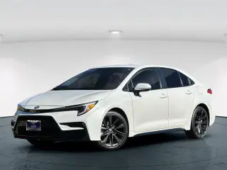Toyota Corolla Híbrido 2024 SE Sedán de 4 puertas