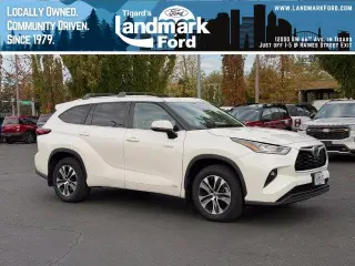 Toyota Highlander Hybrid 2020 AWD XLE SUV de 4 puertas