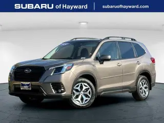 Crossover Subaru Forester 2024 AWD Premium de 4 puertas