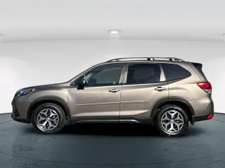 Crossover Subaru Forester 2024 AWD Premium de 4 puertas