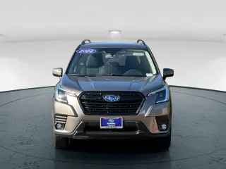 Crossover Subaru Forester 2024 AWD Premium de 4 puertas