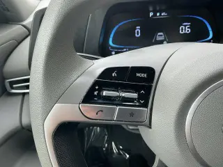 Hyundai ELANTRA 2024 SE Sedán de 4 puertas