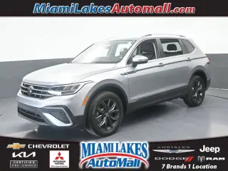 Volkswagen Tiguan 2024 Edición Wolfsburg SUV de 4 puertas