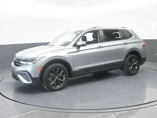 Volkswagen Tiguan 2024 Edición Wolfsburg SUV de 4 puertas