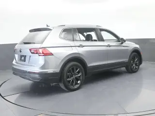 Volkswagen Tiguan 2024 Edición Wolfsburg SUV de 4 puertas