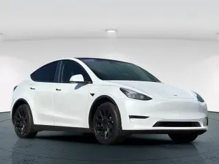 Tesla Model Y 2023 Tracción Total (AWD) Crossover de 4 puertas