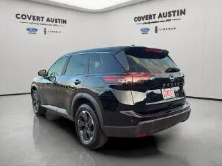 Nissan Rogue 2025 SV Crossover de 4 puertas