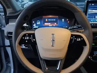 Lincoln Corsair 2024 Premiere SUV de 4 puertas
