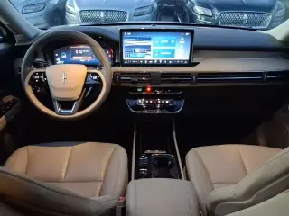 Lincoln Corsair 2024 Premiere SUV de 4 puertas