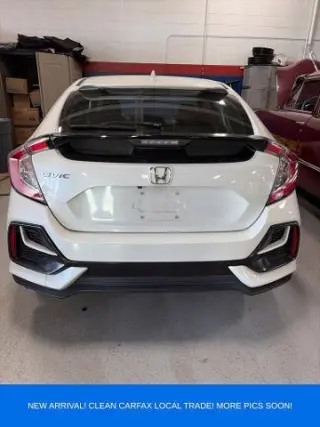 Honda Civic 2021 EX portón trasero de 4 puertas
