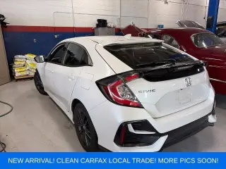Honda Civic 2021 EX portón trasero de 4 puertas