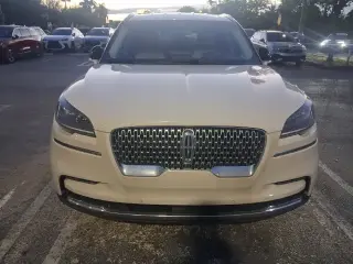 Lincoln Aviator 2023 Standard SUV de 4 puertas