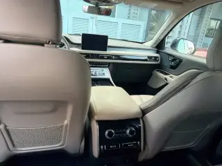 Lincoln Aviator 2023 Standard SUV de 4 puertas