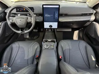 Ford Mustang Mach-E 2023 AWD Premium SUV de 4 puertas