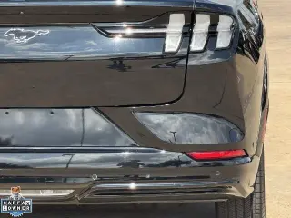 Ford Mustang Mach-E 2023 AWD Premium SUV de 4 puertas