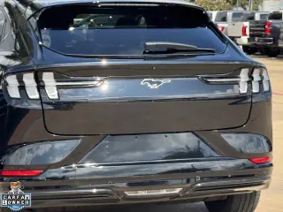 Ford Mustang Mach-E 2023 AWD Premium SUV de 4 puertas