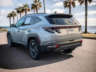 Hyundai TUCSON Híbrido Enchufable 2023 AWD Limited SUV de 4 puertas
