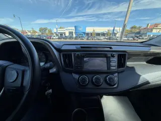 2015 Toyota RAV4 LE AWD