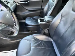 2014 Tesla Model S
