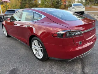 2014 Tesla Model S