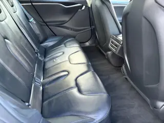 2014 Tesla Model S