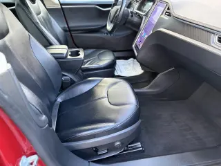 2014 Tesla Model S