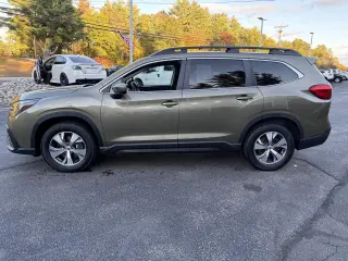 2024 Subaru Ascent Premium