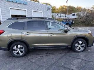 2024 Subaru Ascent Premium