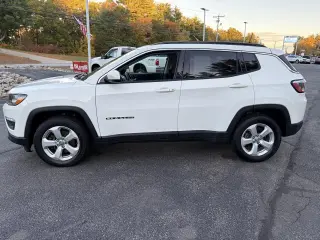 2017 Jeep Compass Latitude Altitude 4x4