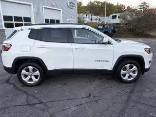 2017 Jeep Compass Latitude Altitude 4x4