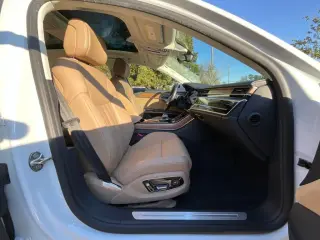 Audi A8 L 2019 AWD quattro 55 TFSI 4dr Sedán