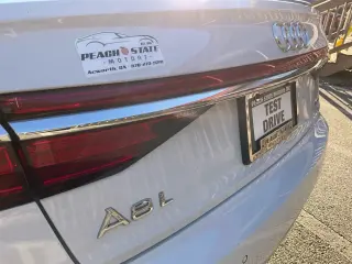 Audi A8 L 2019 AWD quattro 55 TFSI 4dr Sedán