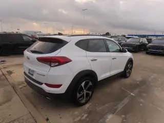 Hyundai TUCSON 2016 Limited 4 SUV