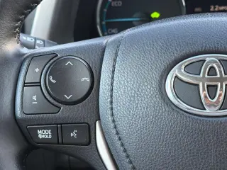 Toyota RAV4 Híbrido 2018 AWD XLE SUV 4 puertas