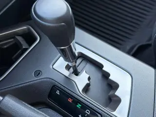 Toyota RAV4 Híbrido 2018 AWD XLE SUV 4 puertas
