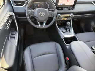 Toyota RAV4 Híbrido 2024 AWD XLE Premium 4dr SUV