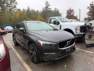 Volvo XC60 2022 AWD B5 Momentum 4dr SUV