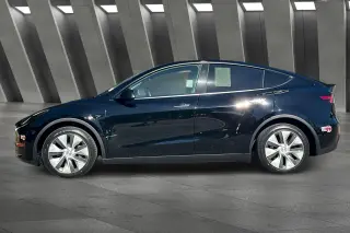 Tesla Model Y 2024 AWD Long Range 4dr Crossover
