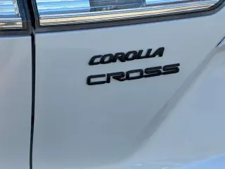 Toyota Corolla Cross Híbrido 2023 AWD S 4dr Crossover