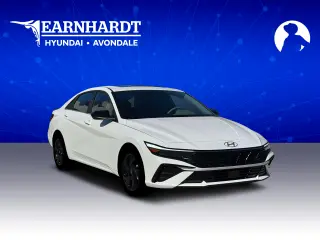 Hyundai ELANTRA 2026 SEL Sport Premium 4dr Sedán
