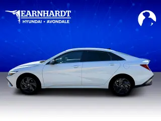 Hyundai ELANTRA 2026 SEL Sport Premium 4dr Sedán