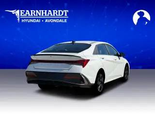 Hyundai ELANTRA 2026 SEL Sport Premium 4dr Sedán