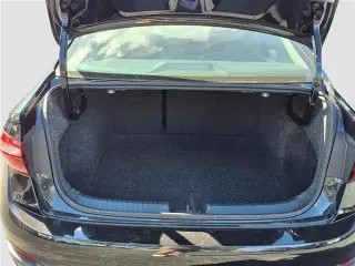 Volkswagen Jetta 2025 SE 4dr Sedán