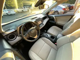 Toyota RAV4 2018 XLE 4 SUV