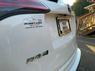 Toyota RAV4 2018 XLE 4 SUV