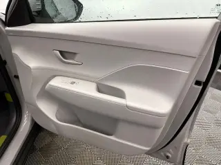 Hyundai KONA 2025 AWD SEL 4dr Crossover