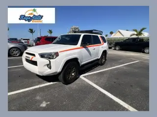 Toyota 4Runner 2023 4x4 Edición Especial 40º Aniversario 4dr SUV